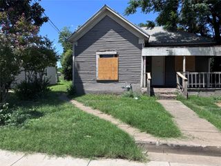 410 Cliff Street, Fort Worth, TX 76164