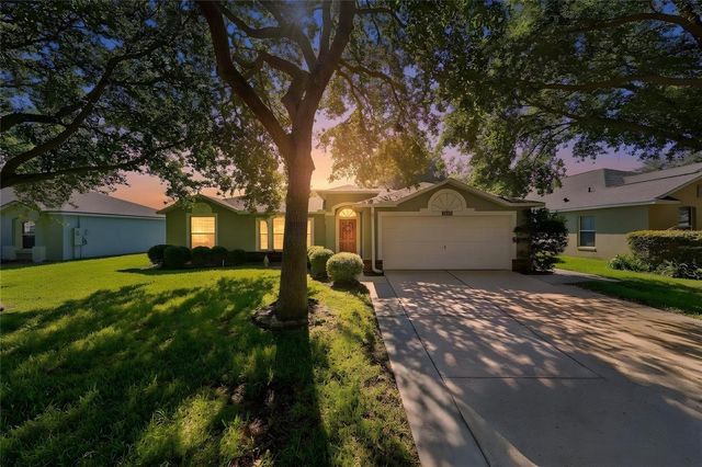 1827 LAKE VILLA DRIVE, Tavares, FL 32778