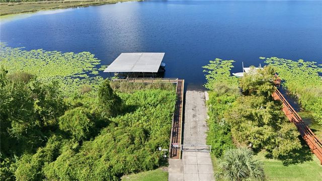 1827 LAKE VILLA DRIVE, Tavares, FL 32778