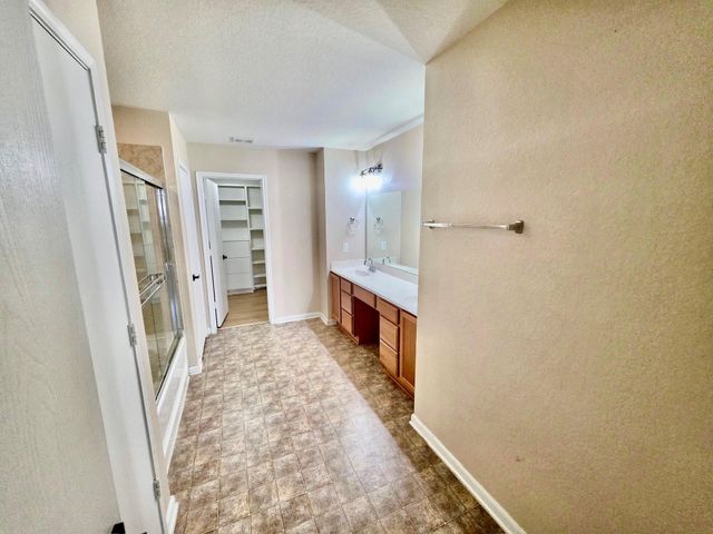 3145 Morgan Meadow Lane, Pearland, TX 77584