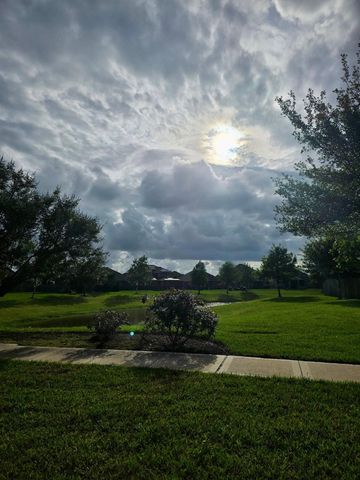 3145 Morgan Meadow Lane, Pearland, TX 77584