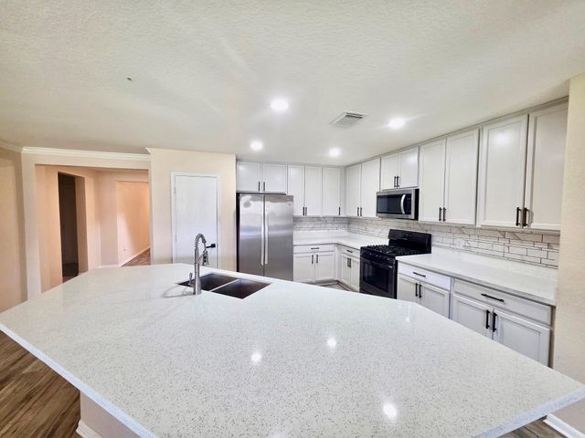 3145 Morgan Meadow Lane, Pearland, TX 77584