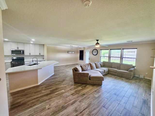 3145 Morgan Meadow Lane, Pearland, TX 77584