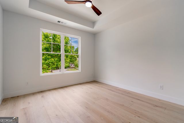 6004 Hemingway Lane, Gainesville, GA 30506