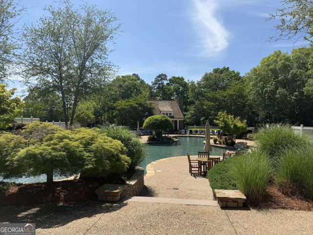 6004 Hemingway Lane, Gainesville, GA 30506