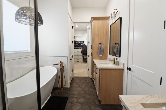 1087 E 160 N, Hyde Park, UT 84318