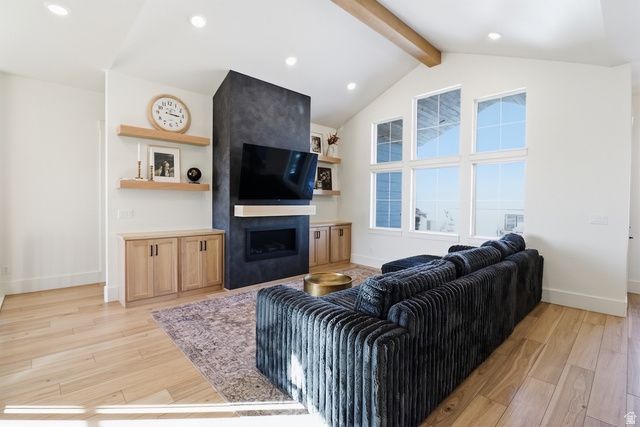 1087 E 160 N, Hyde Park, UT 84318