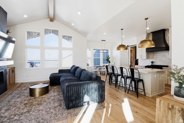 1087 E 160 N, Hyde Park, UT 84318