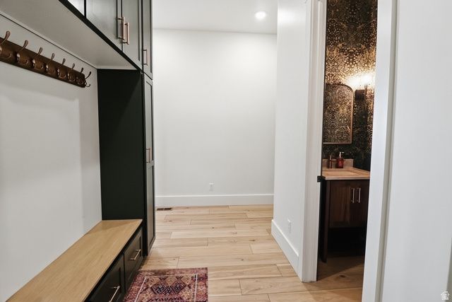 1087 E 160 N, Hyde Park, UT 84318