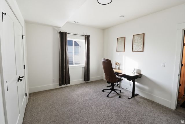 1087 E 160 N, Hyde Park, UT 84318