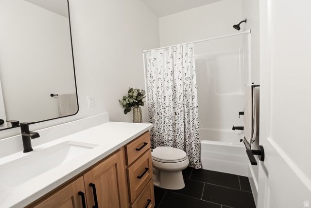 1087 E 160 N, Hyde Park, UT 84318