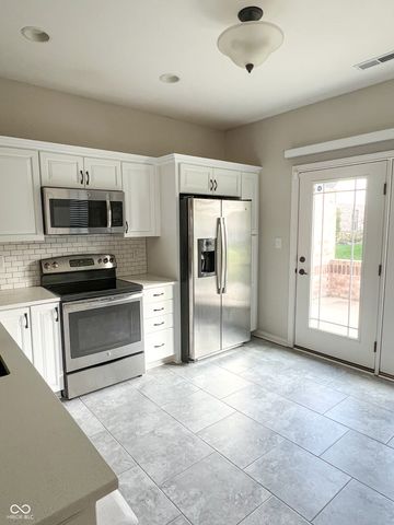 5381 Buckingham Lane, Plainfield, IN 46168