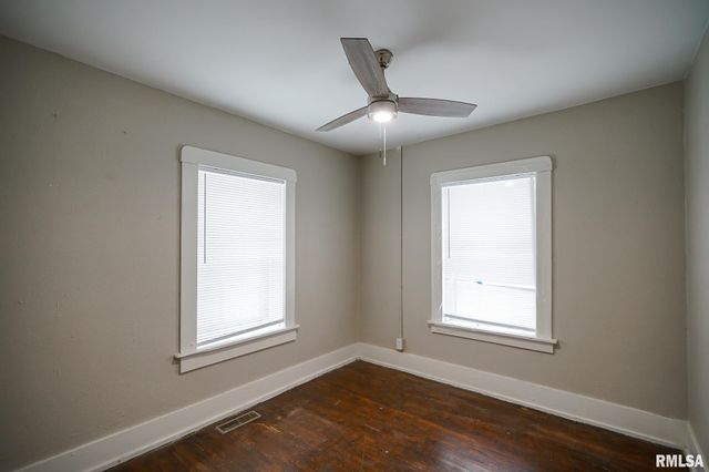 506 CAROLINE Street, Peoria, IL 61603