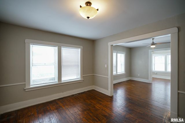 506 CAROLINE Street, Peoria, IL 61603