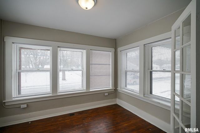 506 CAROLINE Street, Peoria, IL 61603