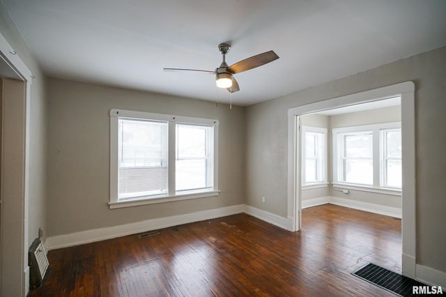 506 CAROLINE Street, Peoria, IL 61603