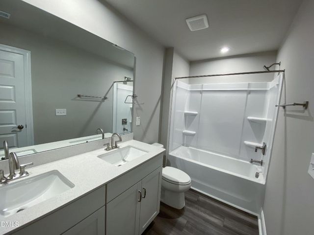 3216 Shannon Woods Lane, Apex, NC 27523