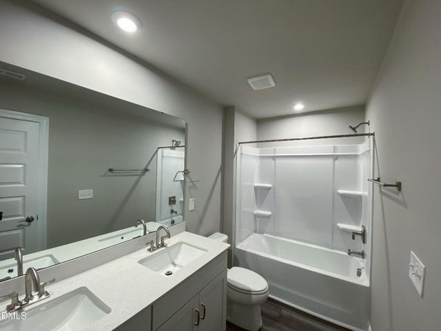 3216 Shannon Woods Lane, Apex, NC 27523