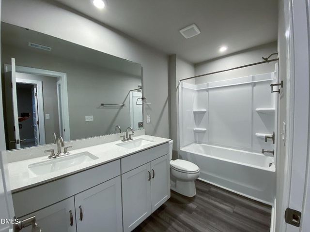 3216 Shannon Woods Lane, Apex, NC 27523