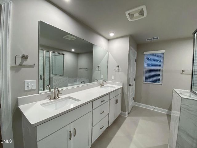 3216 Shannon Woods Lane, Apex, NC 27523