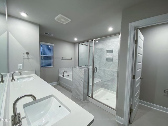 3216 Shannon Woods Lane, Apex, NC 27523