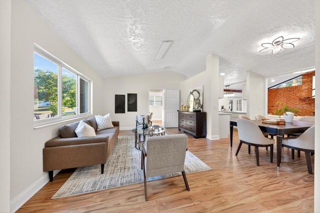 7126 CROOKED LAKE TRAIL, Orlando, FL 32818