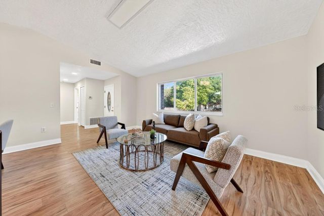 7126 CROOKED LAKE TRAIL, Orlando, FL 32818