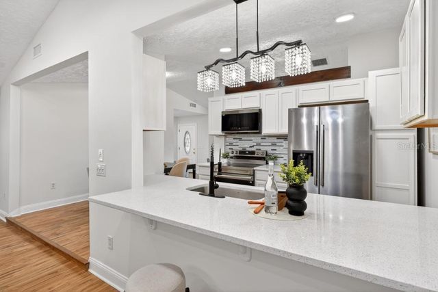 7126 CROOKED LAKE TRAIL, Orlando, FL 32818