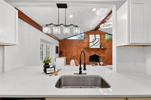 7126 CROOKED LAKE TRAIL, Orlando, FL 32818