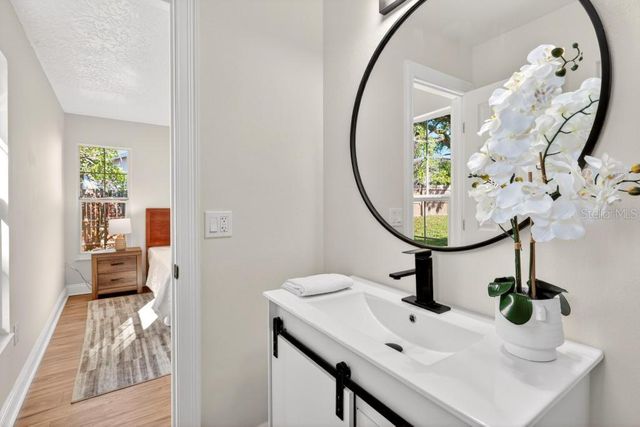 7126 CROOKED LAKE TRAIL, Orlando, FL 32818