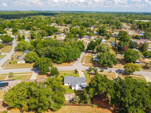 7126 CROOKED LAKE TRAIL, Orlando, FL 32818