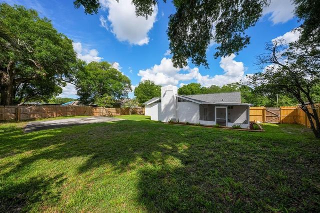 7126 CROOKED LAKE TRAIL, Orlando, FL 32818