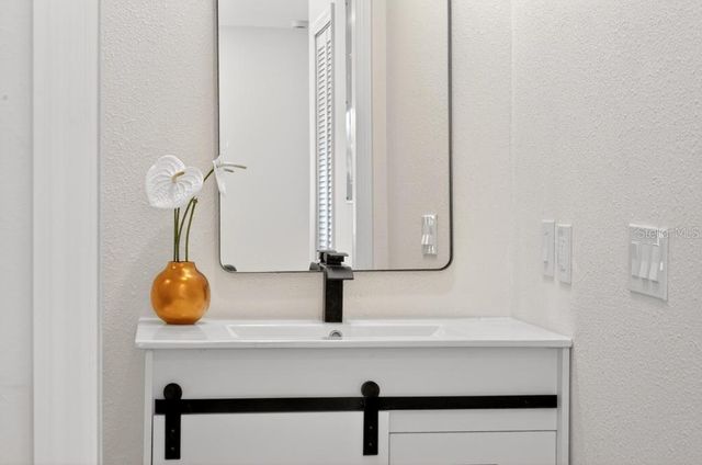 7126 CROOKED LAKE TRAIL, Orlando, FL 32818