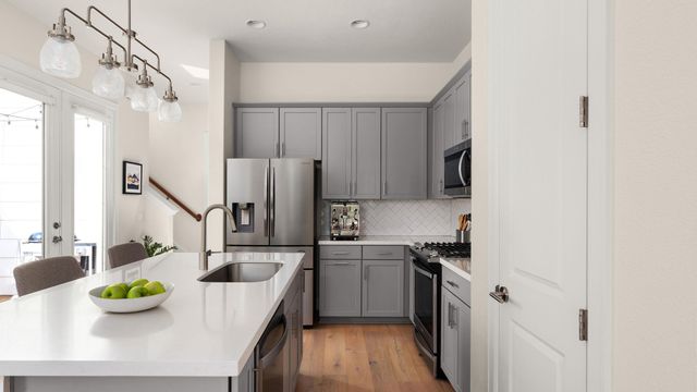 2508 Robert Browning ST, Austin, TX 78723