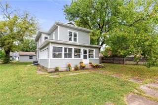 526 S Maple Street, Ottawa, KS 66067