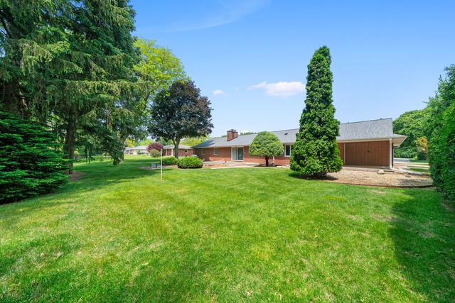 212 Forsythe Lane, Dekalb, IL 60115