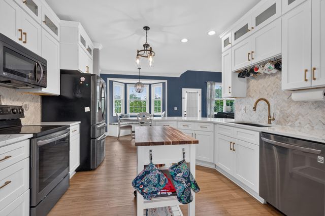 704 Autumn Court, Richmond, KY 40475