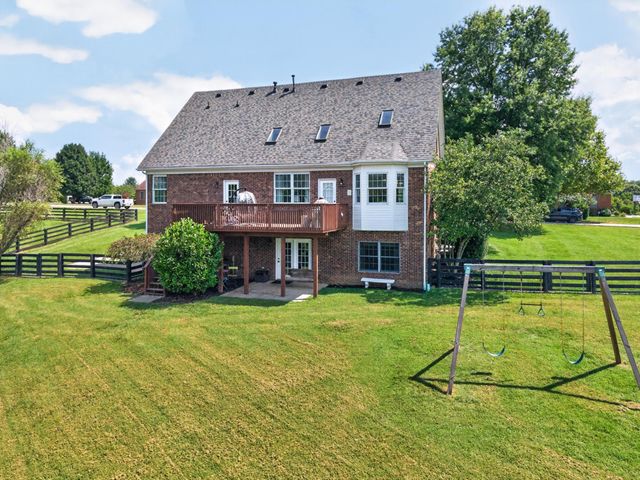 704 Autumn Court, Richmond, KY 40475