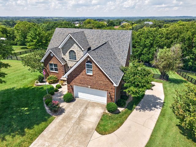 704 Autumn Court, Richmond, KY 40475