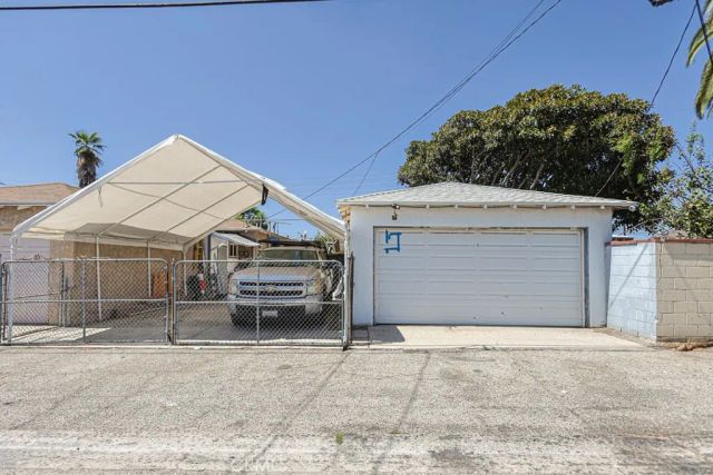 6158 Cahuenga, Los Angeles, CA 91606
