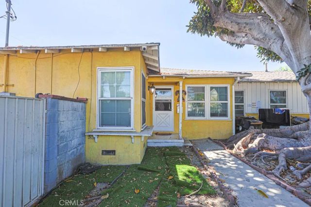 6158 Cahuenga, Los Angeles, CA 91606