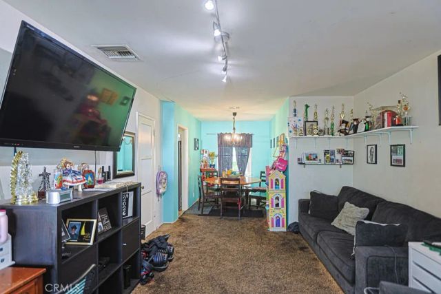 6158 Cahuenga, Los Angeles, CA 91606