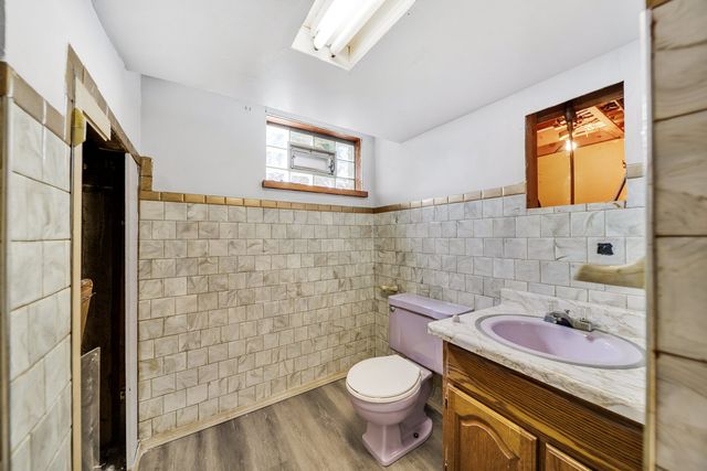 525 Mackinaw Avenue, Calumet City, IL 60409