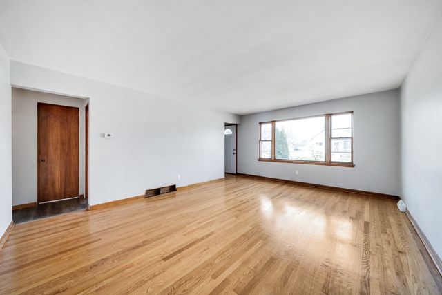 525 Mackinaw Avenue, Calumet City, IL 60409