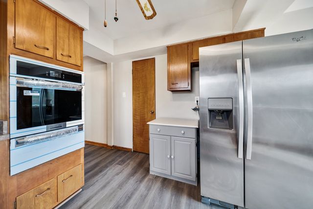 525 Mackinaw Avenue, Calumet City, IL 60409