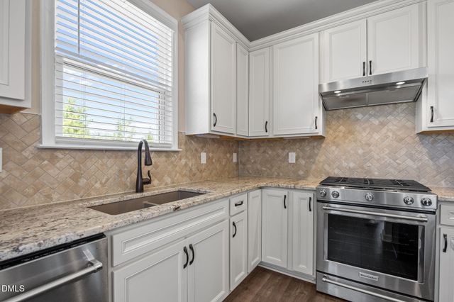 1316 Holly Blue Run, Fuquay Varina, NC 27526