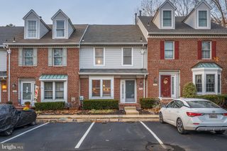 305 WILLIAMSBURG CT, Marlton, NJ 08053