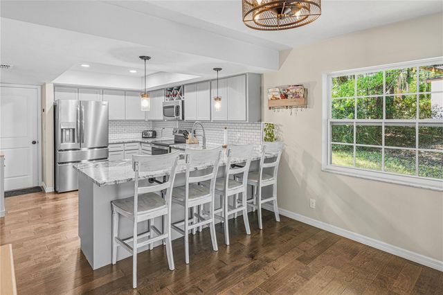 612 NW 101ST STREET, Gainesville, FL 32607