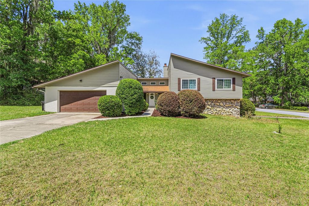 612 NW 101ST STREET, Gainesville, FL 32607