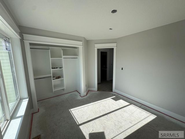 4937 Pierce Ave, Chubbuck, ID 83202